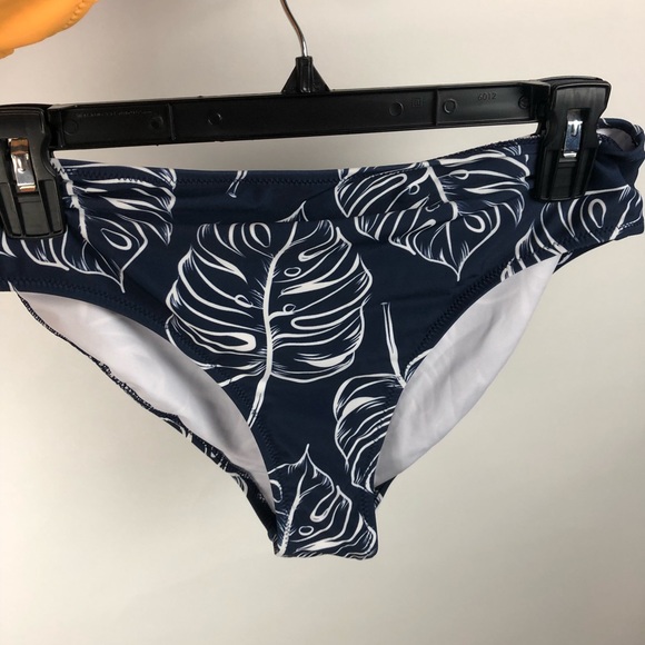 Cupshe Bikini - Picture 8 of 10